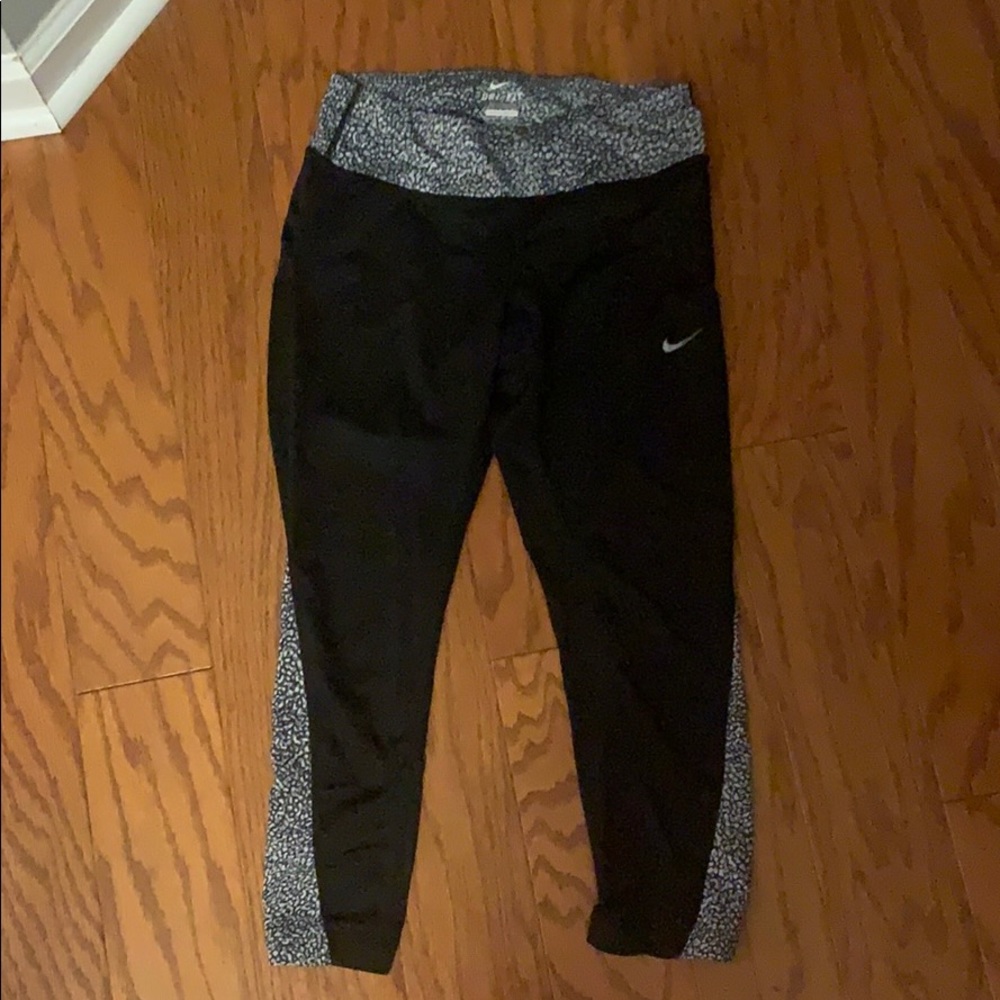 Nike dri-fit leggings